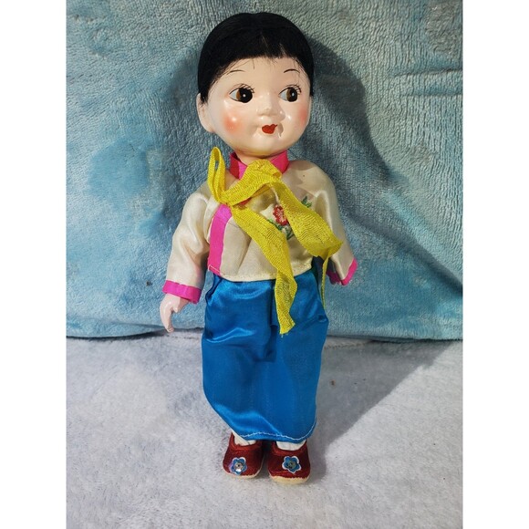 Vintage Plastic Japanese Oriental Doll Outfit & Shoes Rare HTF - Picture 1 of 5